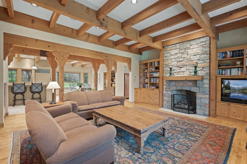 Exquisite Custom Home Privately Set on 2 Acres in Minnesota Listed at 3.8 Million 12