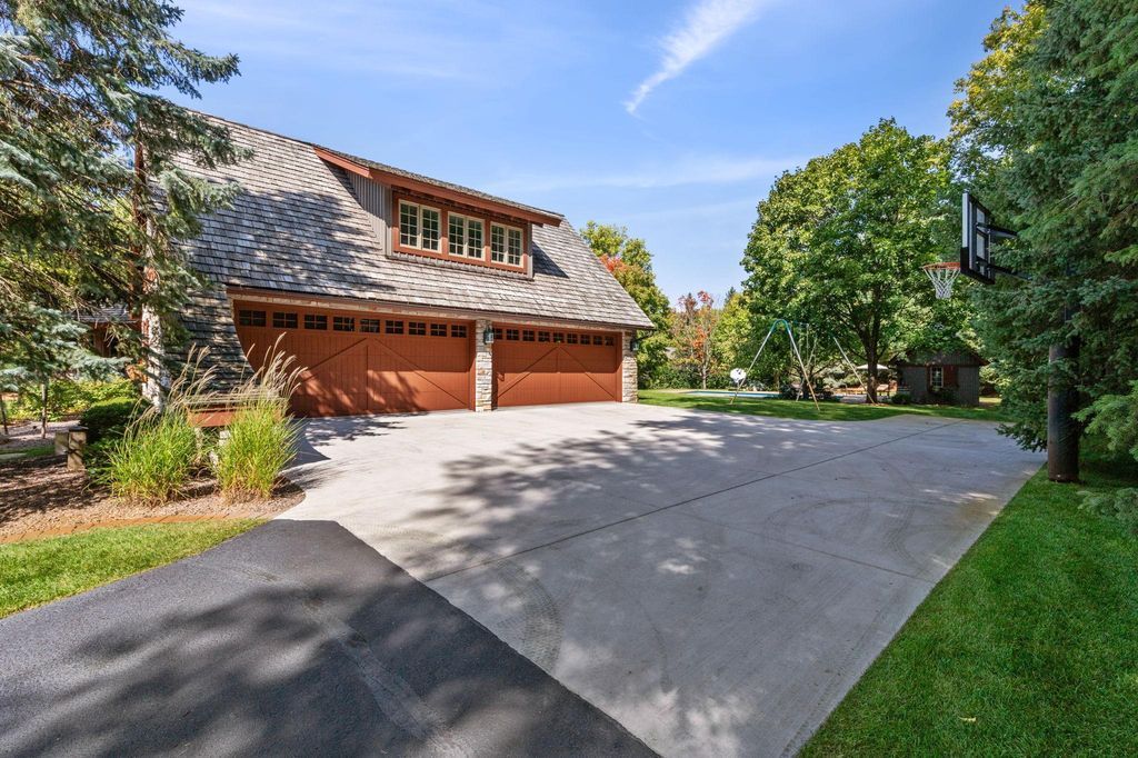 Exquisite Custom Home Privately Set on 2 Acres in Minnesota Listed at 3.8 Million 68