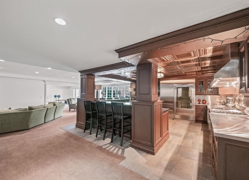 Exquisite Lakefront Estate with Manicured Grounds on Lake Placid for 6.995 Million 45