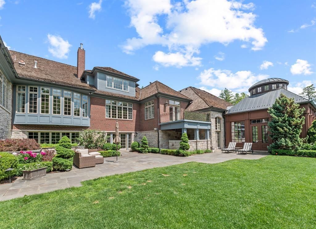 Exquisite Lakefront Estate with Manicured Grounds on Lake Placid for 6.995 Million 52