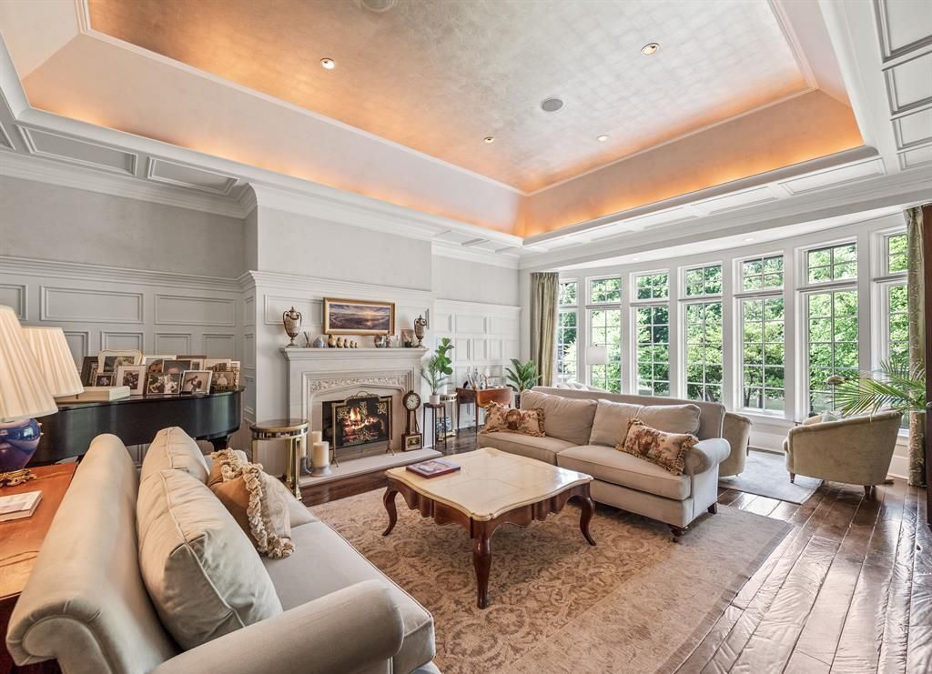 Exquisite Lakefront Estate with Manicured Grounds on Lake Placid for 6.995 Million 6