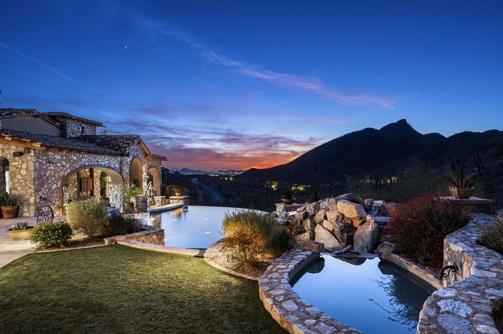 Extraordinary Arizona Estate with Unparalleled Views for 12.975 Million 17