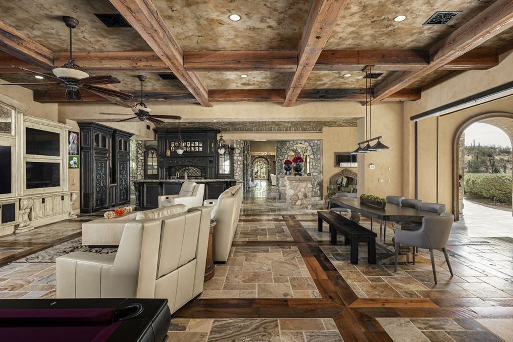 Extraordinary Arizona Estate with Unparalleled Views for 12.975 Million 39