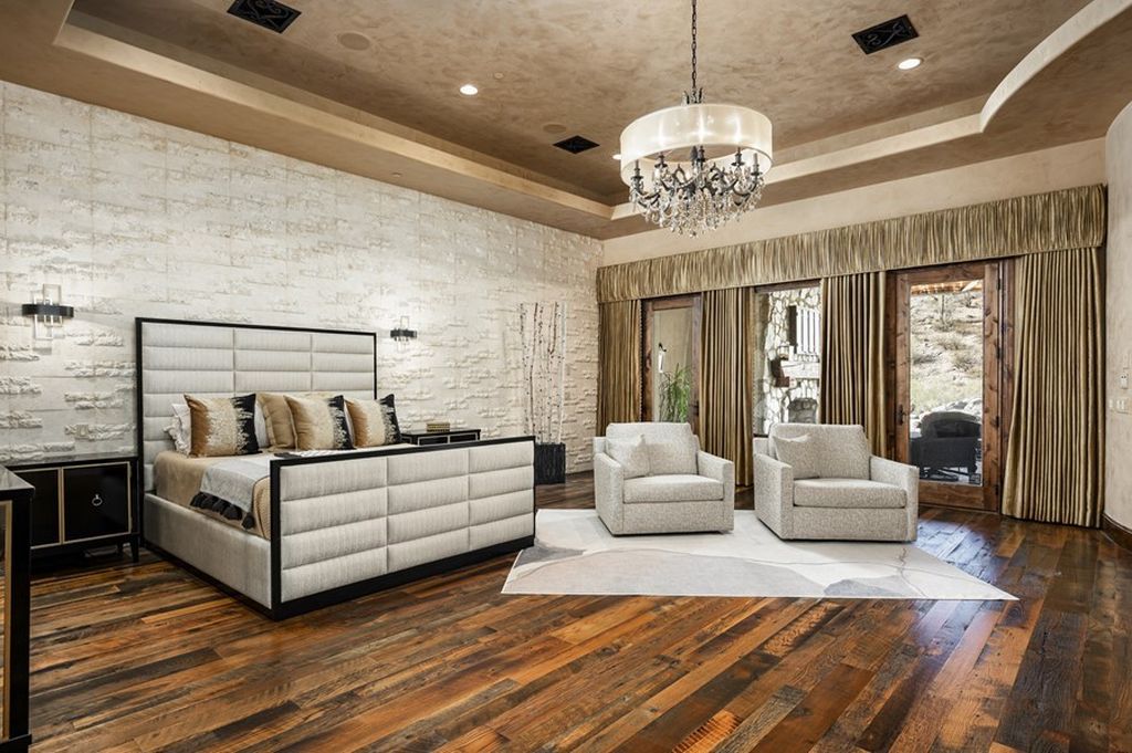 Extraordinary Arizona Estate with Unparalleled Views for 12.975 Million 45