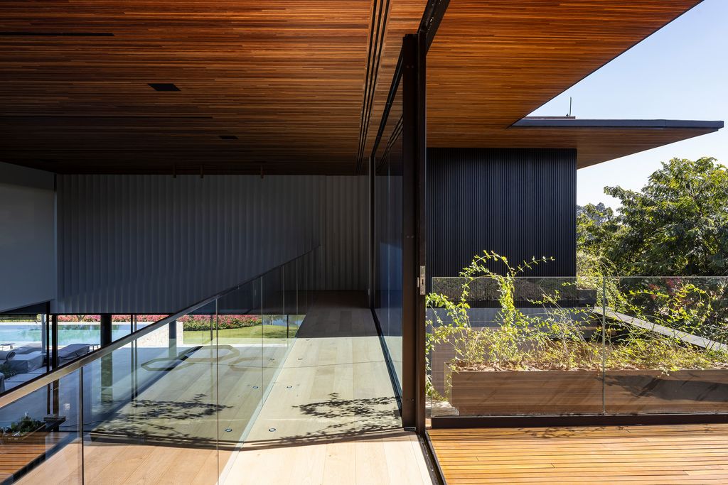 FD Residence Architectural Symphony by Padovani Arquitetos 1