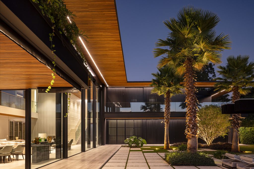 FD Residence Architectural Symphony by Padovani Arquitetos 6