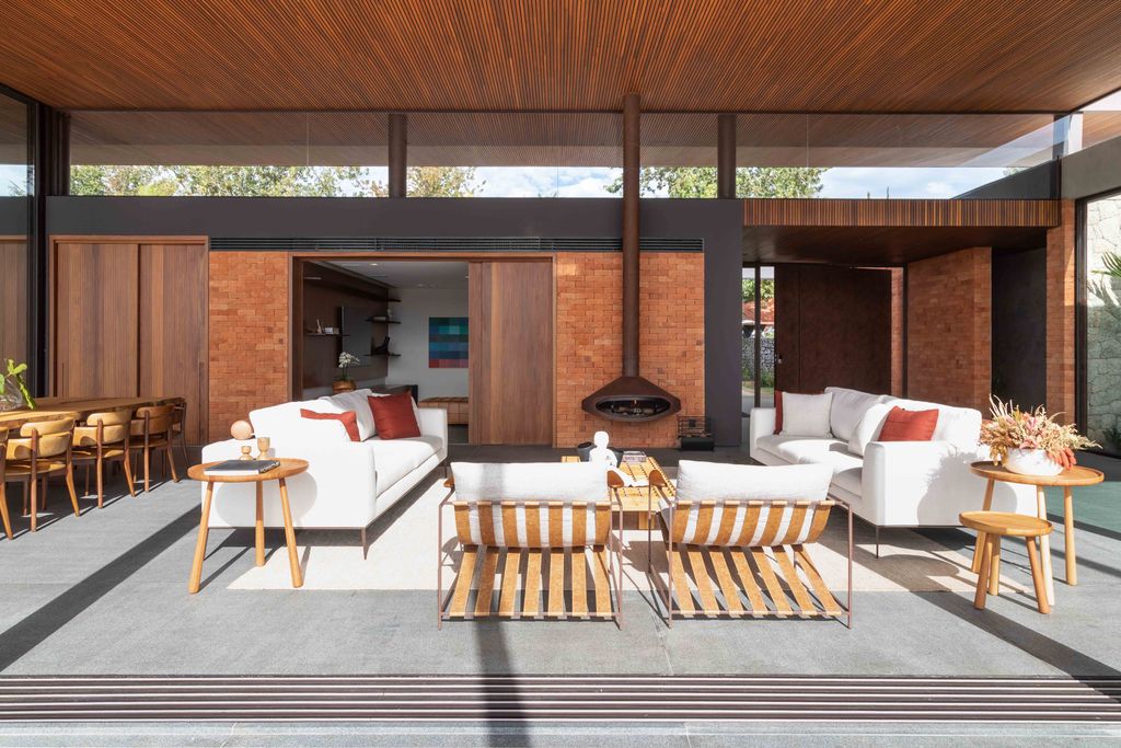 GM House A Contemporary Home by Padovani Arquitetos 8