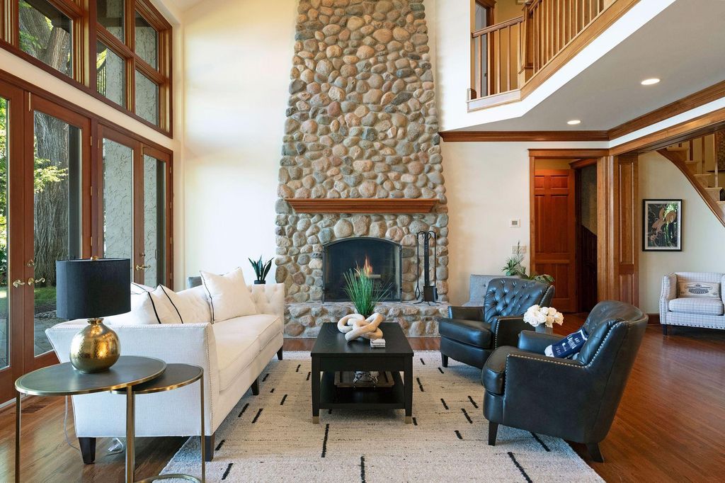 Lake Minnetonka Luxury Enchanting English Inspired Residence for 5.45 Million 9