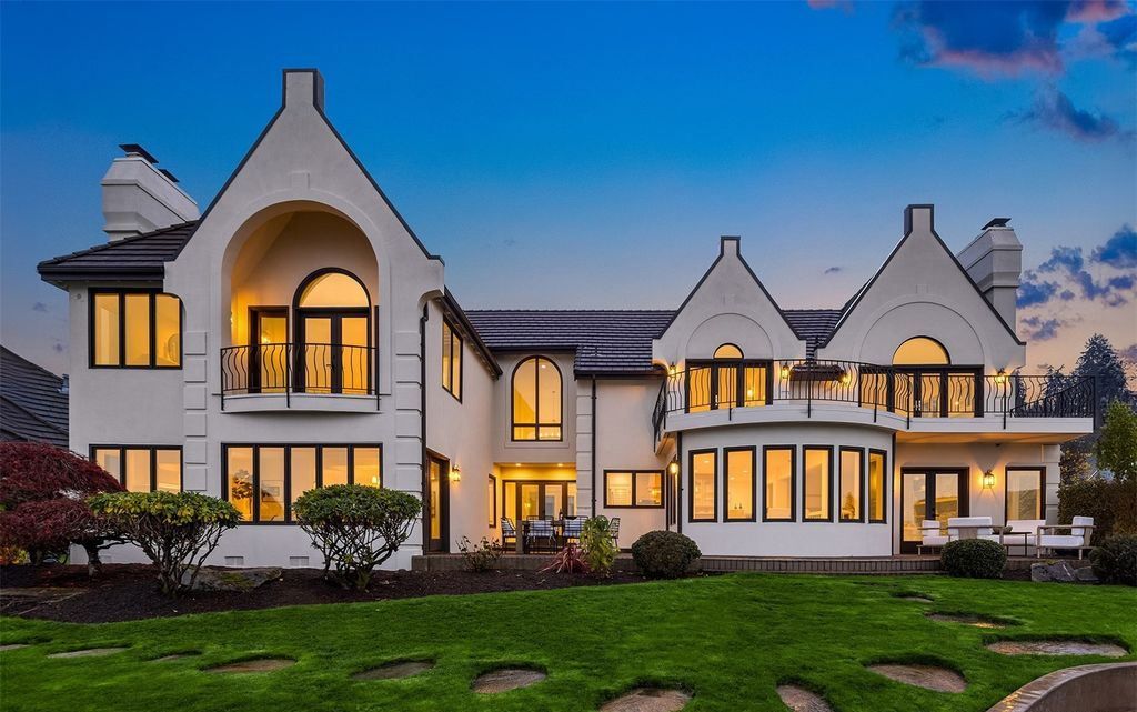 Lakeside Luxury Spectacular Washington Estate with Panoramic Views for 7.498 Million 2