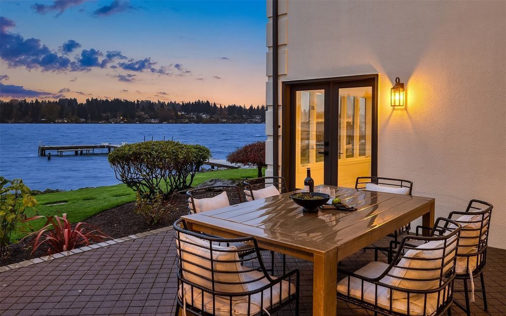 Lakeside Luxury Spectacular Washington Estate with Panoramic Views for 7.498 Million 20