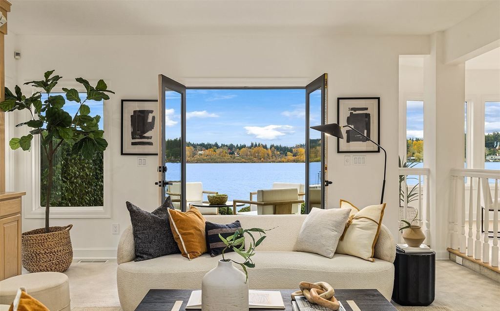 Lakeside Luxury Spectacular Washington Estate with Panoramic Views for 7.498 Million 21