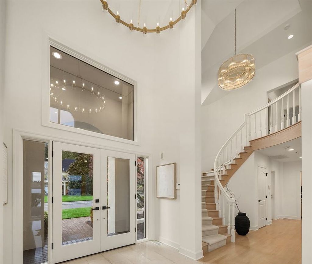 Lakeside Luxury Spectacular Washington Estate with Panoramic Views for 7.498 Million 23