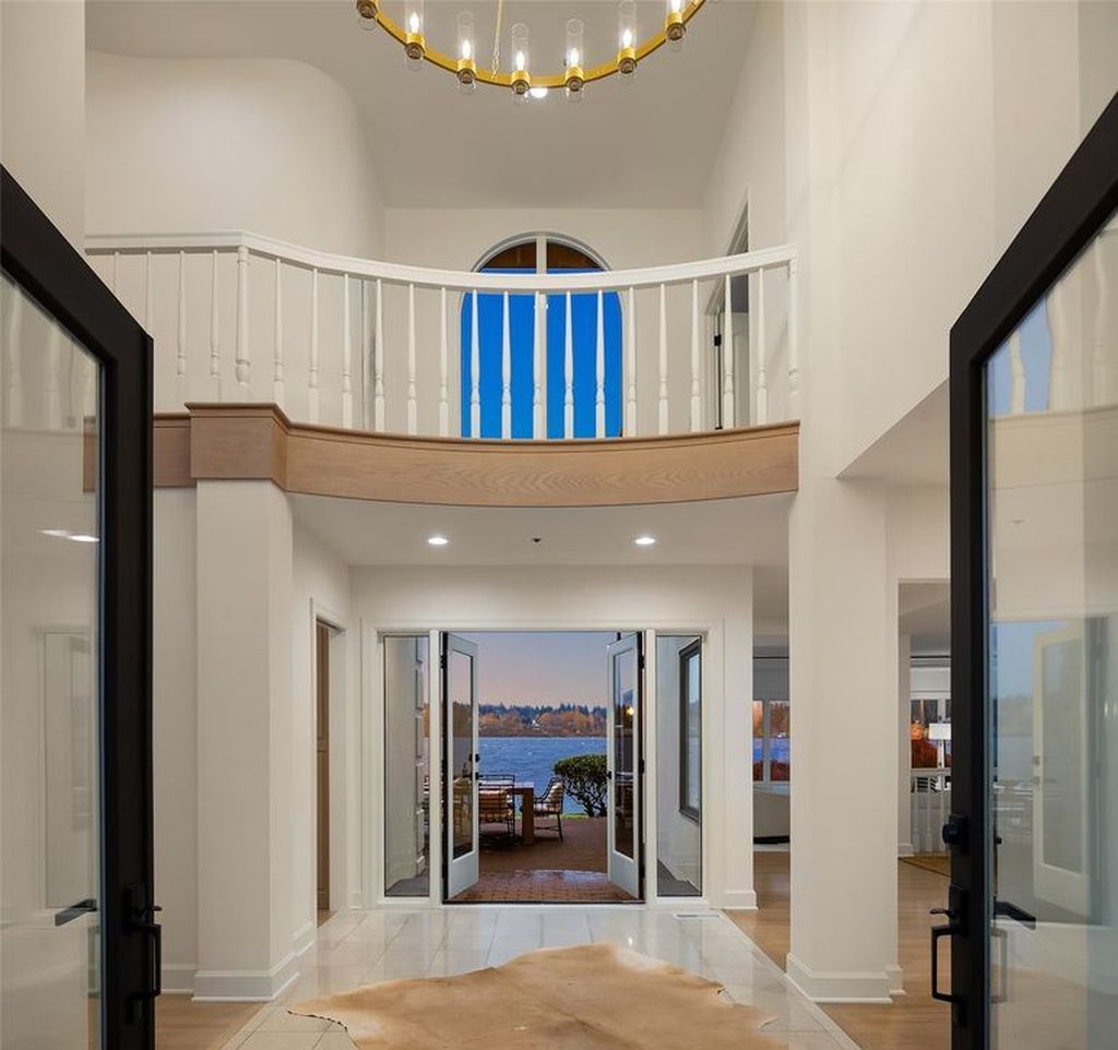 Lakeside Luxury Spectacular Washington Estate with Panoramic Views for 7.498 Million 5