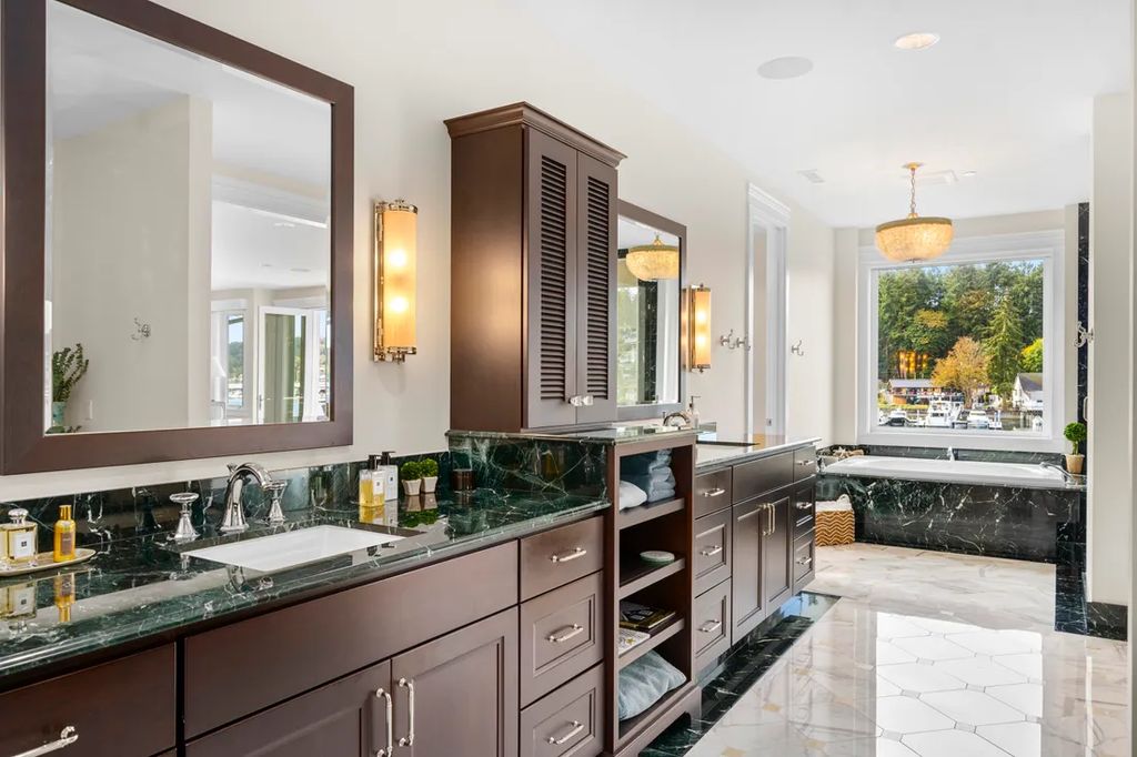 Legacy Waterfront Estate with Deep Water Dock in Gig Harbor for 128 Million 38