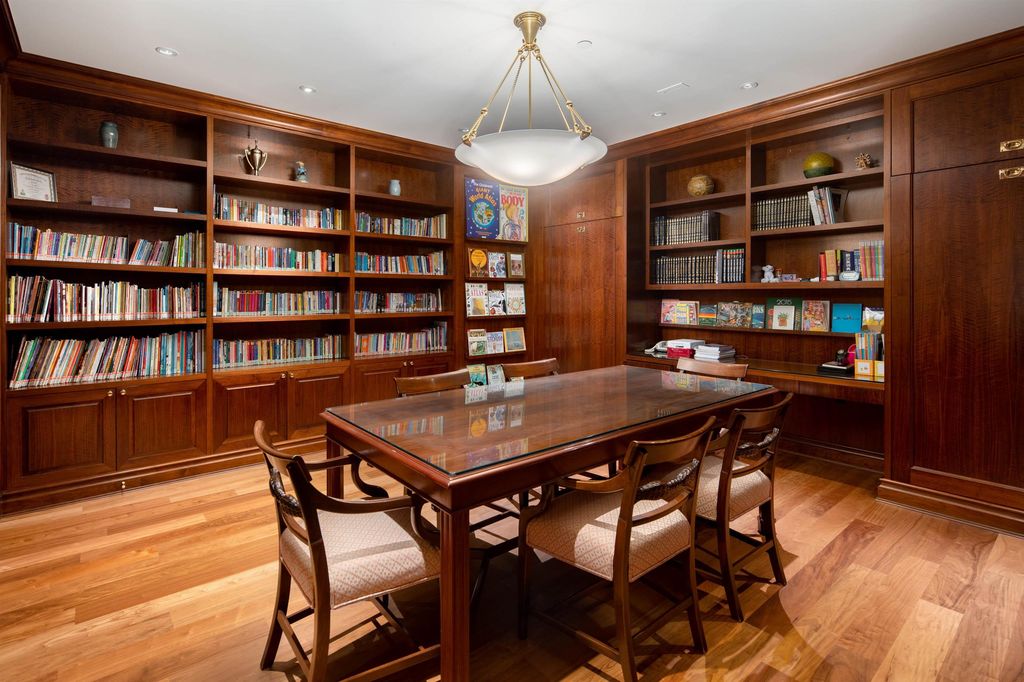 Luxurious Mansion with Breathtaking Mountain and Ocean Views in Canada Listed for C22.68 Million 12