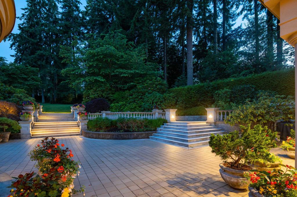 Luxurious Mansion with Breathtaking Mountain and Ocean Views in Canada Listed for C22.68 Million 24