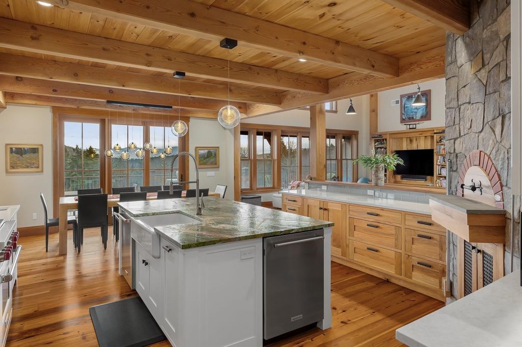 Mad River Valley Awaits Ultimate Family Retreat in Vermont for 12 Million 18 2
