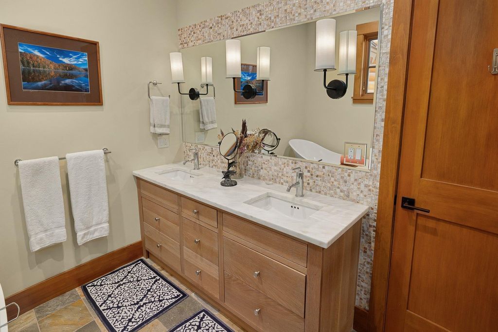 Mad River Valley Awaits Ultimate Family Retreat in Vermont for 12 Million 24 2