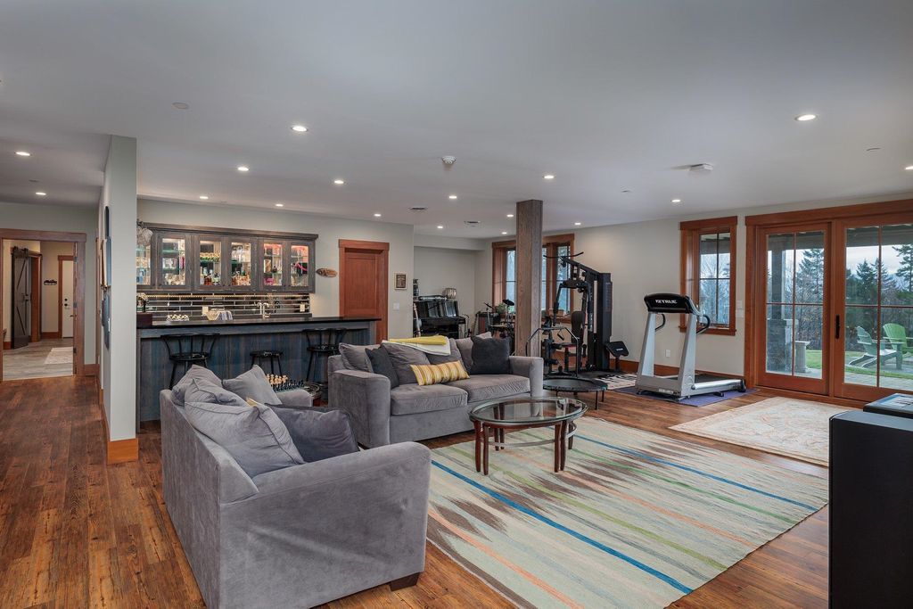 Mad River Valley Awaits Ultimate Family Retreat in Vermont for 12 Million 33 2