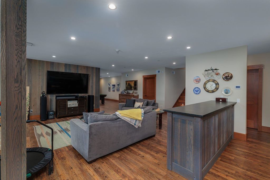 Mad River Valley Awaits Ultimate Family Retreat in Vermont for 12 Million 34 2