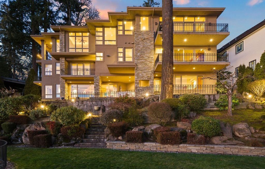 Modern Elegance Defined The Lakeview House in Oregon Offering Unmatched Design for 4.999 Million 1
