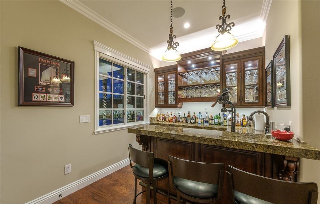 Nevada Luxury at Its Finest Stunning Custom Estate with Double Fairway and Lake Views for 8.5 Million 11
