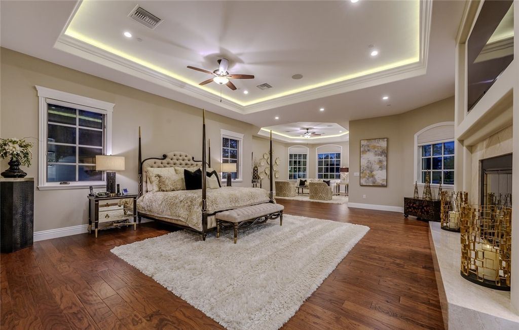 Nevada Luxury at Its Finest Stunning Custom Estate with Double Fairway and Lake Views for 8.5 Million 18