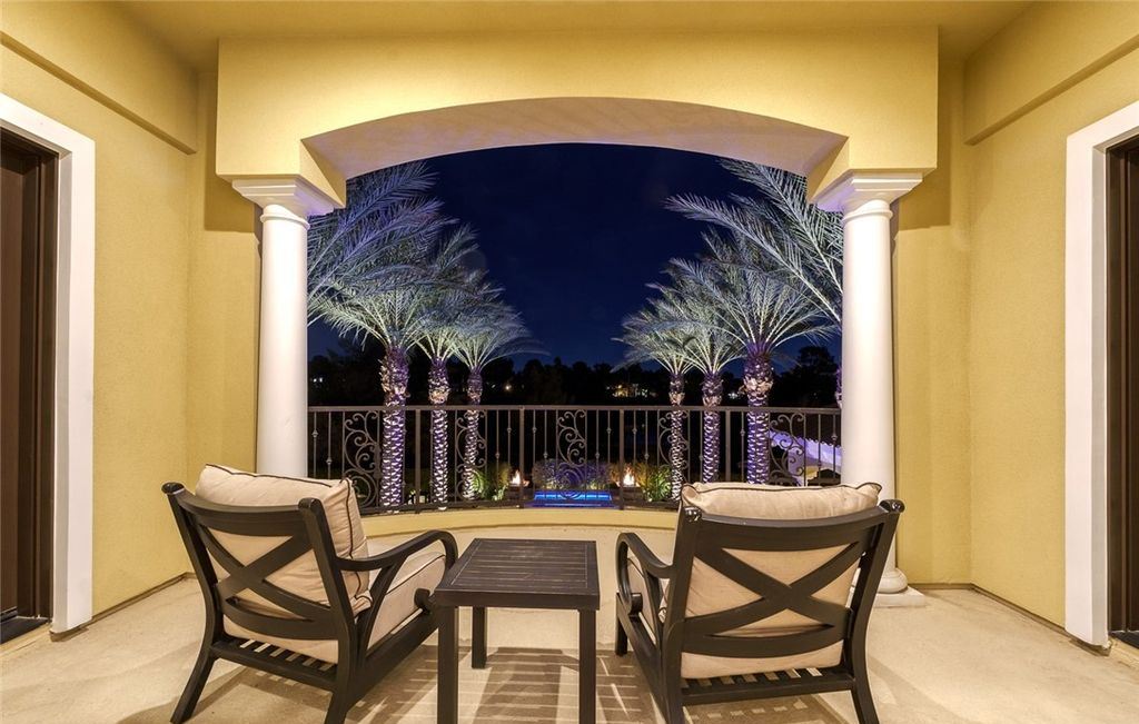 Nevada Luxury at Its Finest Stunning Custom Estate with Double Fairway and Lake Views for 8.5 Million 25