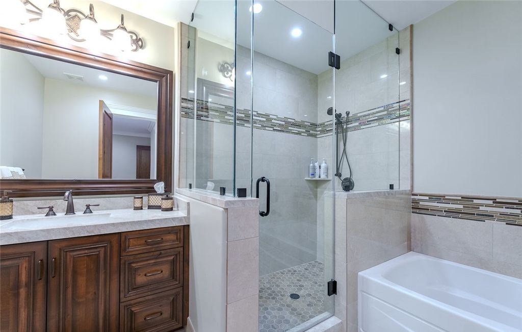 Nevada Luxury at Its Finest Stunning Custom Estate with Double Fairway and Lake Views for 8.5 Million 29