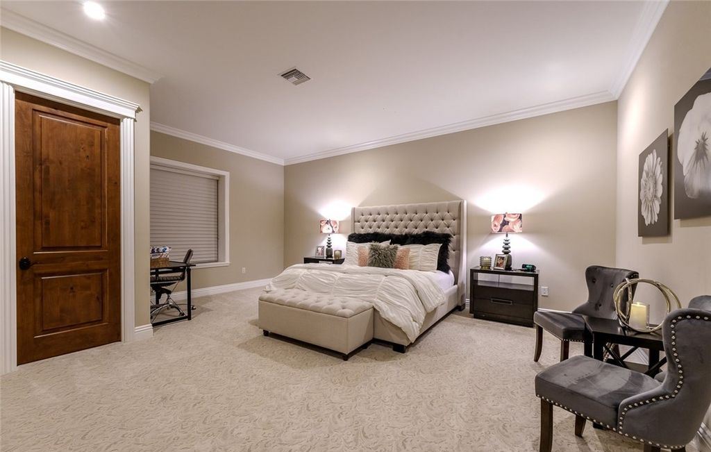Nevada Luxury at Its Finest Stunning Custom Estate with Double Fairway and Lake Views for 8.5 Million 38