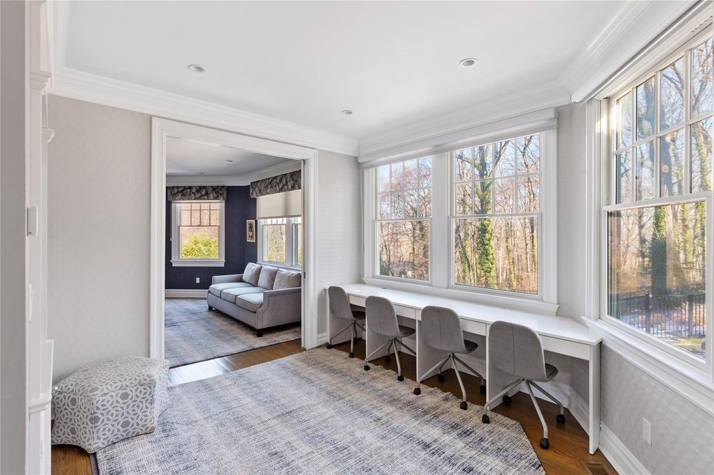 Sophisticated Living Exceptional Residence in New York Boasting Timeless Architectural Elegance Asking 4.975 Million 21