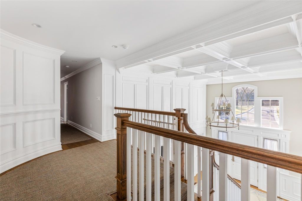 Sophisticated Living Exceptional Residence in New York Boasting Timeless Architectural Elegance Asking 4.975 Million 24