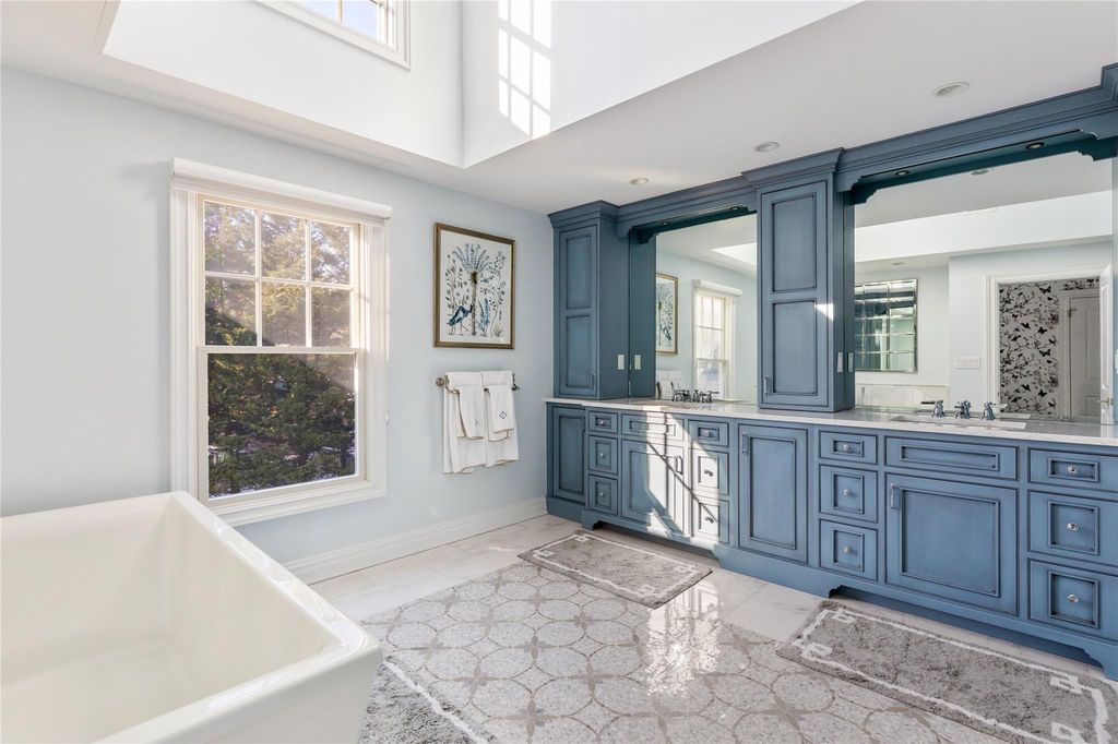 Sophisticated Living Exceptional Residence in New York Boasting Timeless Architectural Elegance Asking 4.975 Million 26
