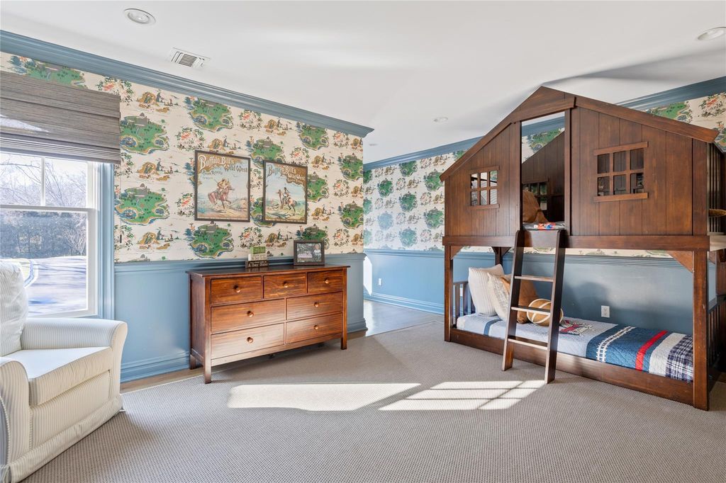 Sophisticated Living Exceptional Residence in New York Boasting Timeless Architectural Elegance Asking 4.975 Million 27
