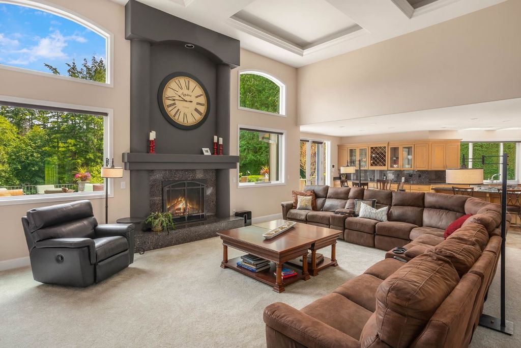 Sprawling Estate in Washington Offers Unmatched Privacy Elegance and Top Tier Amenities for 4.25 Million 6