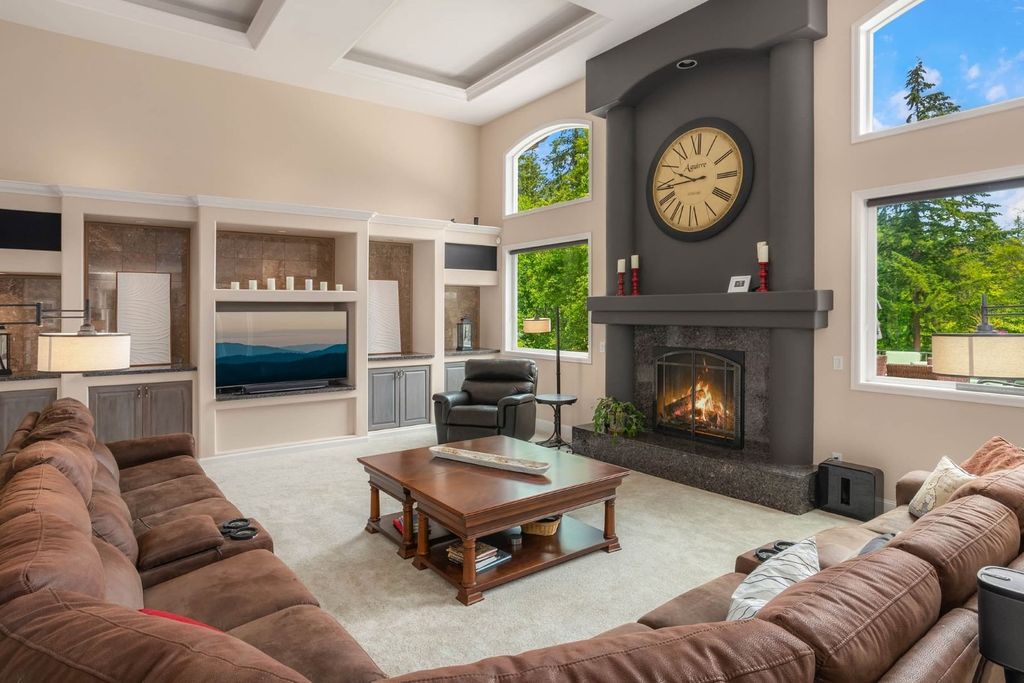 Sprawling Estate in Washington Offers Unmatched Privacy Elegance and Top Tier Amenities for 4.25 Million 7