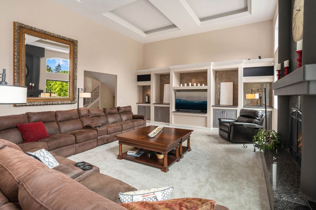 Sprawling Estate in Washington Offers Unmatched Privacy Elegance and Top Tier Amenities for 4.25 Million 8