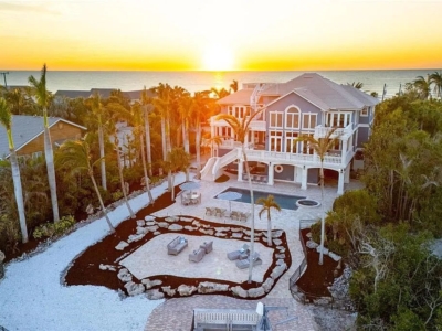 Stunning Bayfront and Gulf-View Estate in Osprey, Offered at $7.4 Million