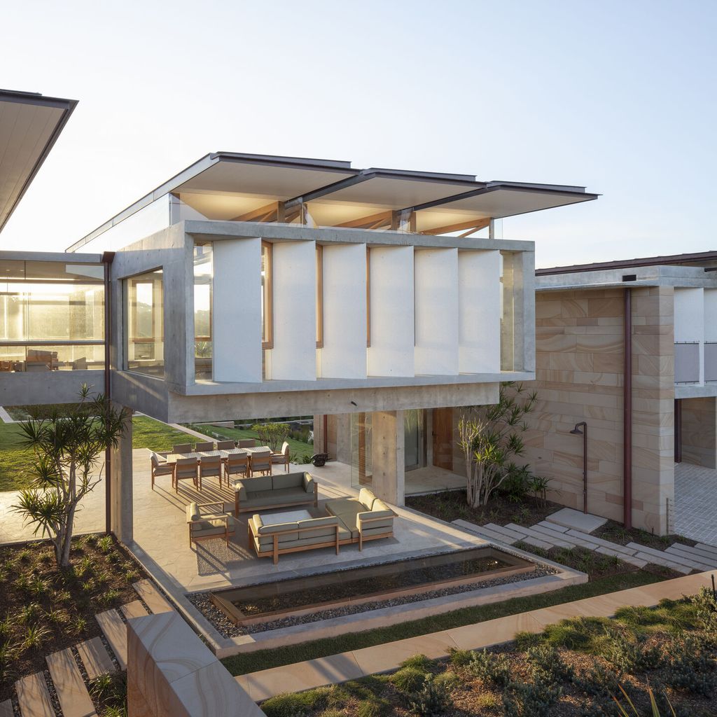 Surfside House in Australia by Richard Cole Architecture 8