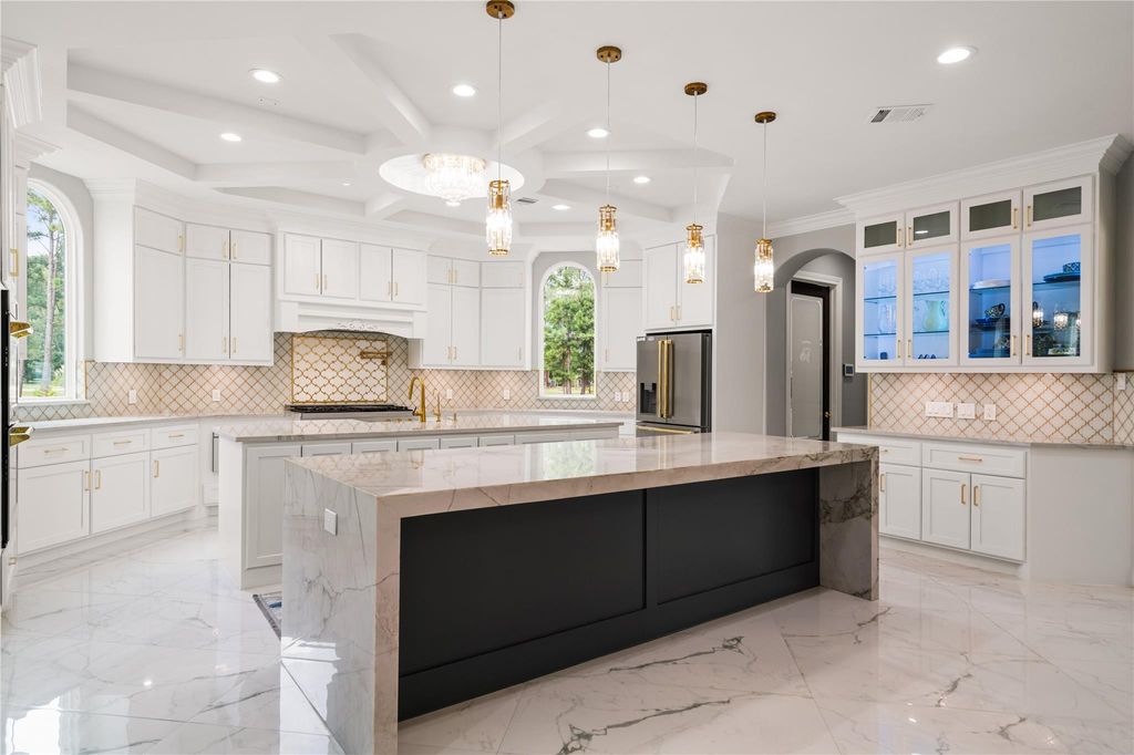 Texas Luxury Redefined A Modern Masterpiece Offering the Best in High End Living for 2.4 Million 12