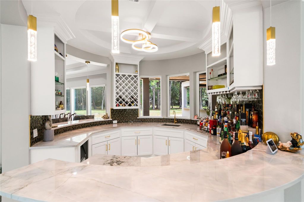 Texas Luxury Redefined A Modern Masterpiece Offering the Best in High End Living for 2.4 Million 13