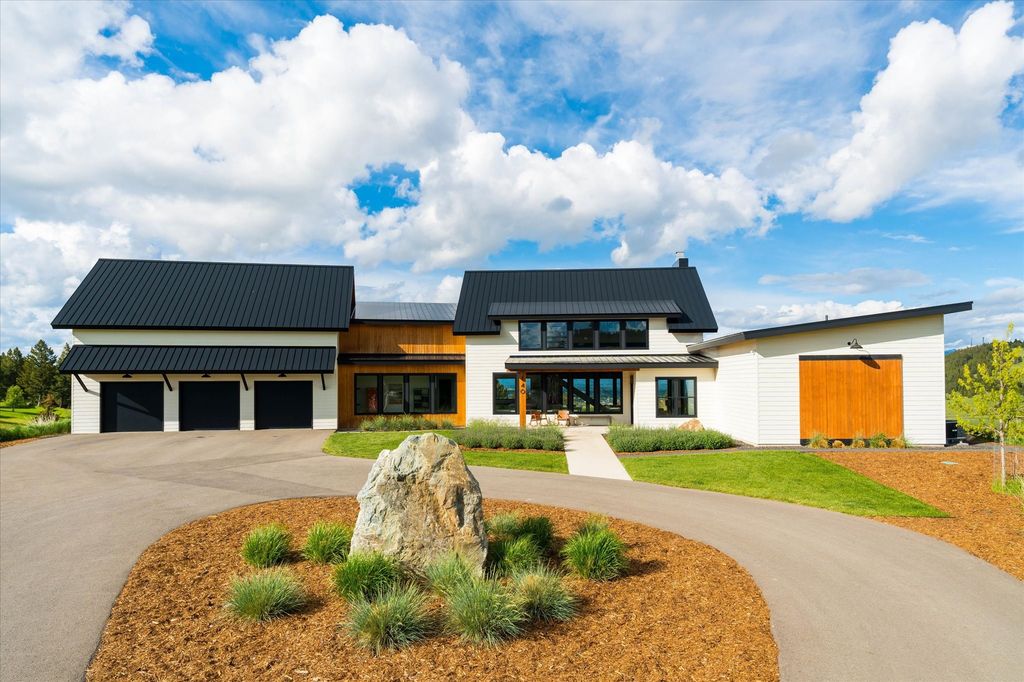 Top of the World in Montana Stunning 3.4M Modern Estate with Unrivaled Views 4
