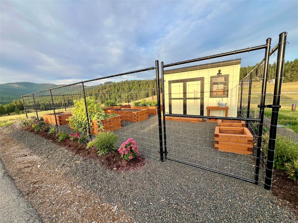 Top of the World in Montana Stunning 3.4M Modern Estate with Unrivaled Views 42
