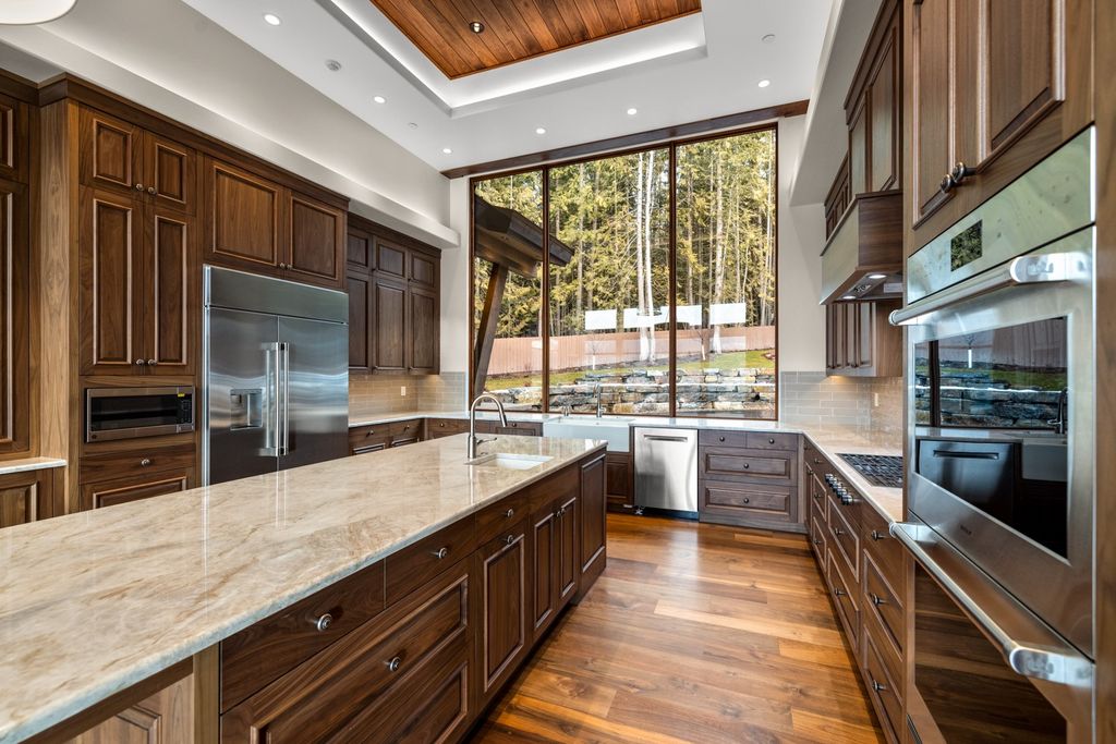 Unparalleled Luxury on Whitefish Lake Stunning Montana Estate Asks 19995000 16