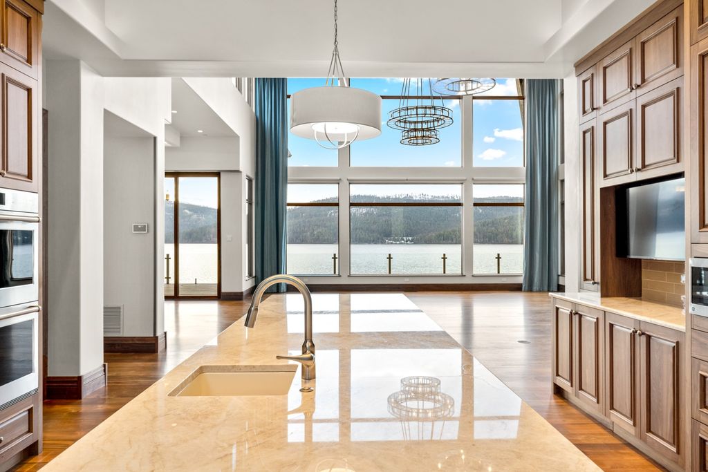 Unparalleled Luxury on Whitefish Lake Stunning Montana Estate Asks 19995000 18