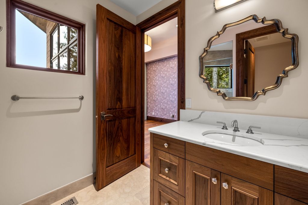 Unparalleled Luxury on Whitefish Lake Stunning Montana Estate Asks 19995000 37