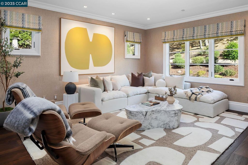 Your Private Oasis Awaits in This Beautiful California Estate Available for 25 Million 32