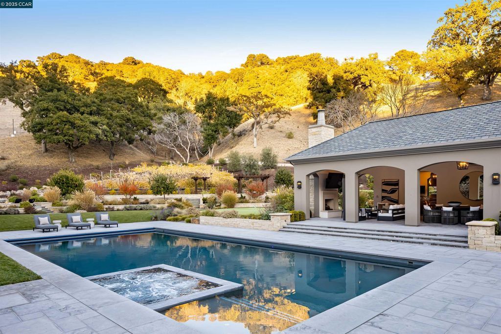 Your Private Oasis Awaits in This Beautiful California Estate Available for 25 Million 41