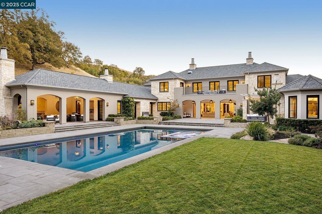 Your Private Oasis Awaits in This Beautiful California Estate Available for 25 Million 44