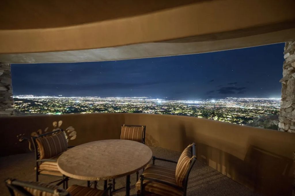 culptural Elegance Arizona Estate Designed by Ken Hutchinson Listed at 17 Million 11